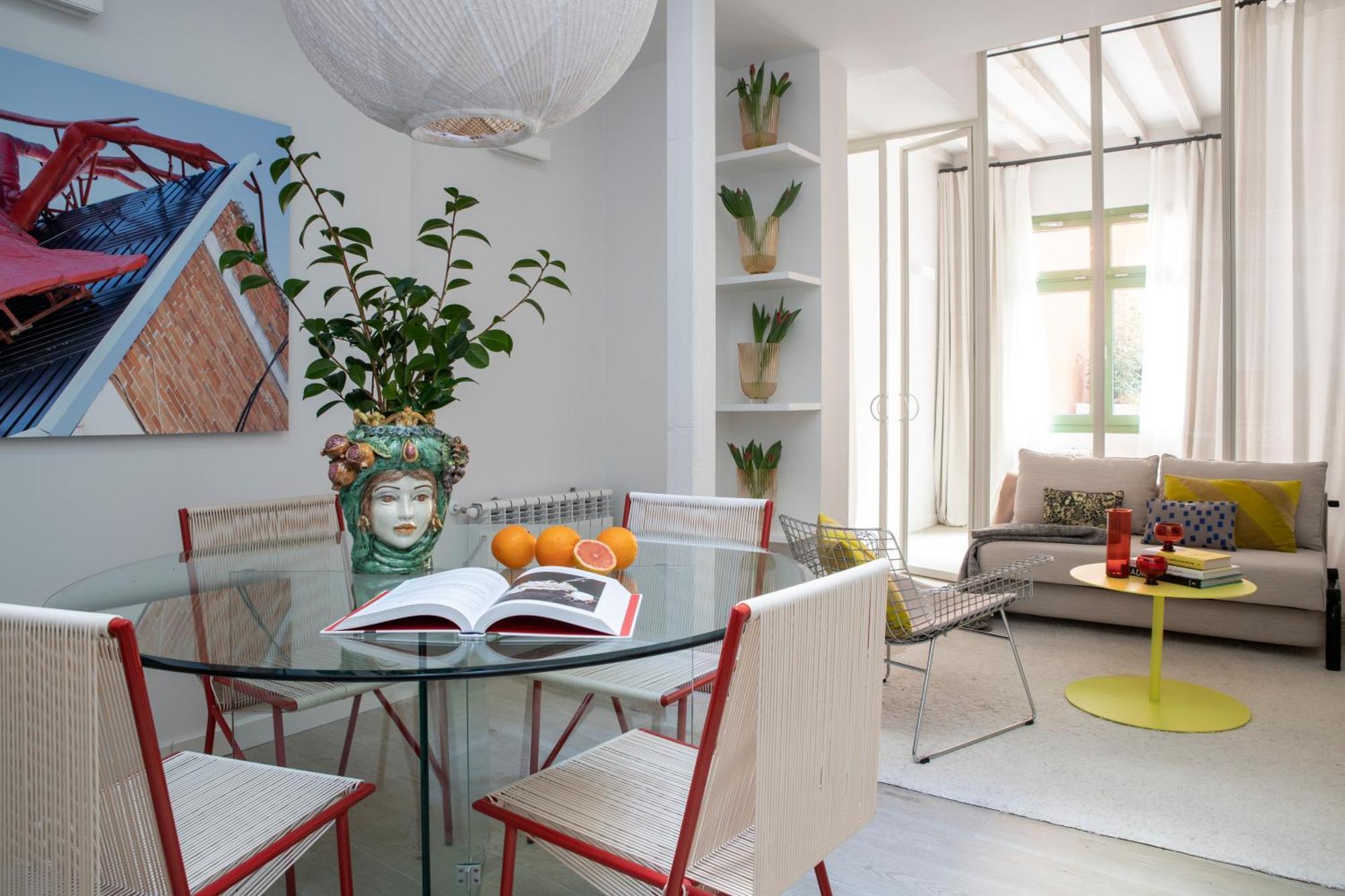 Calatrava - Darya Living, Madrid